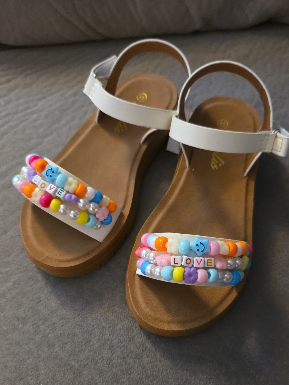 Kids White Beaded 'LOVE' Sandals